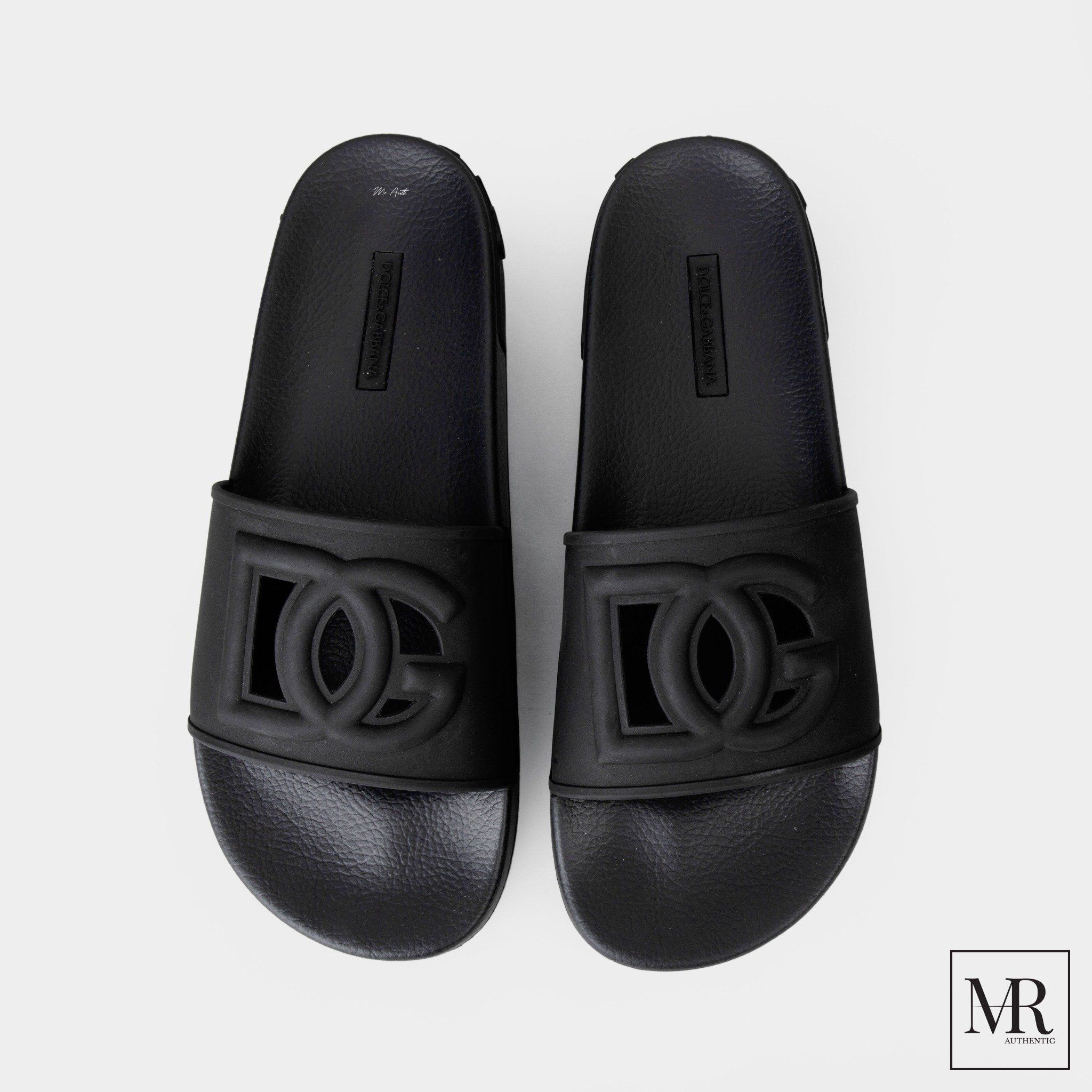 Dép Dolce & Gabbana Rubber Beachwear Slides with DG Millennials Logo.