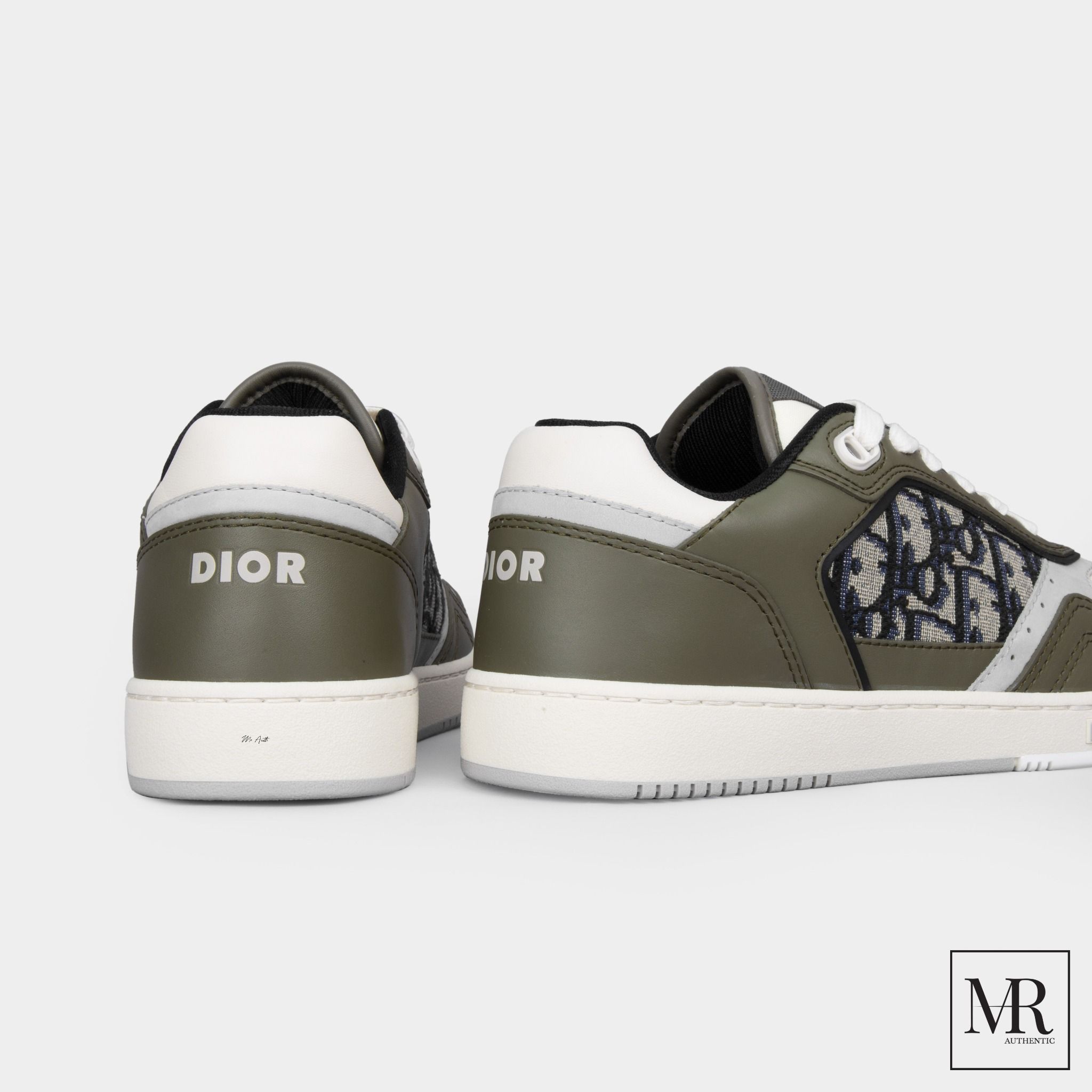 Giày Dior B27 Sneaker.