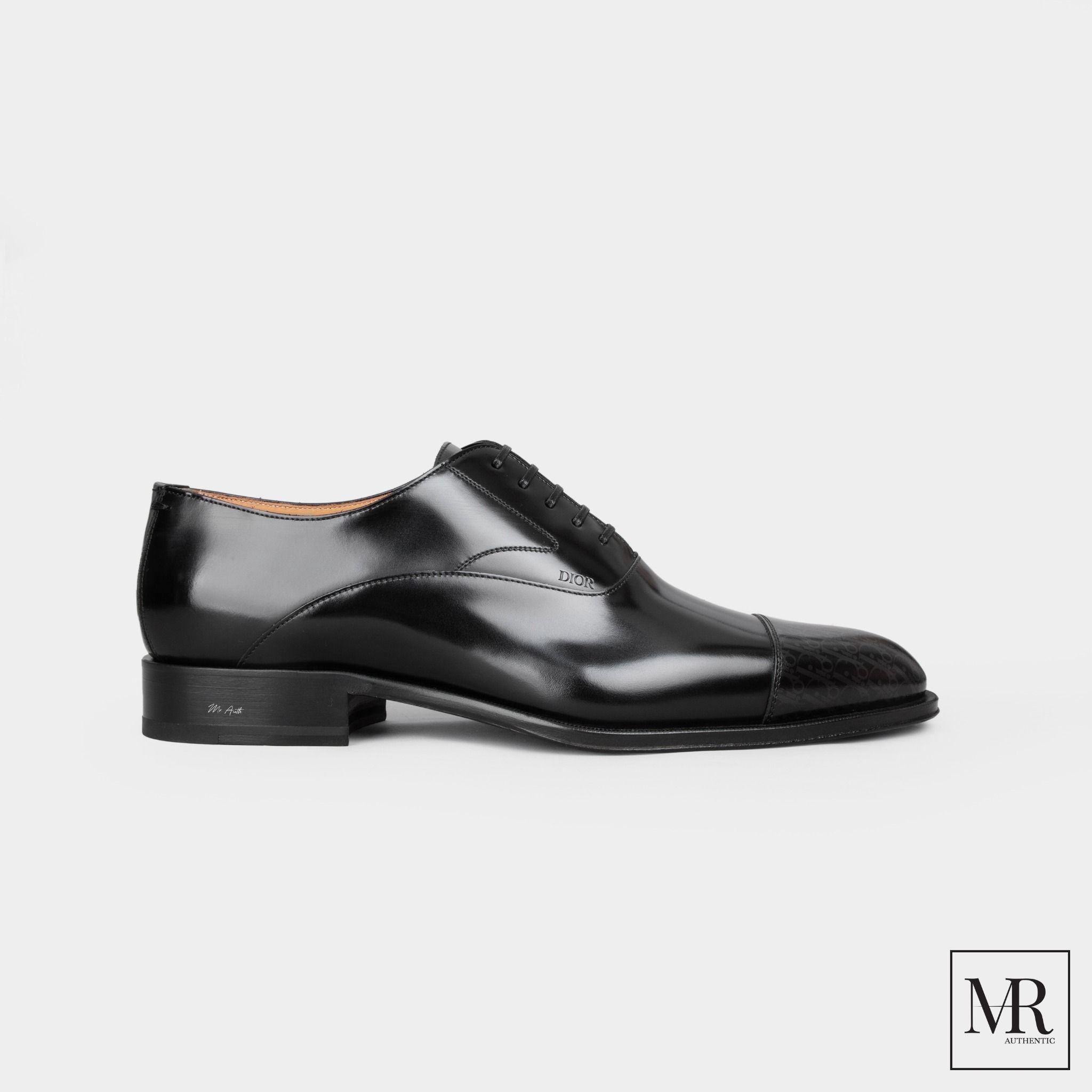 Giày Dior Timeless Oxford Shoes.
