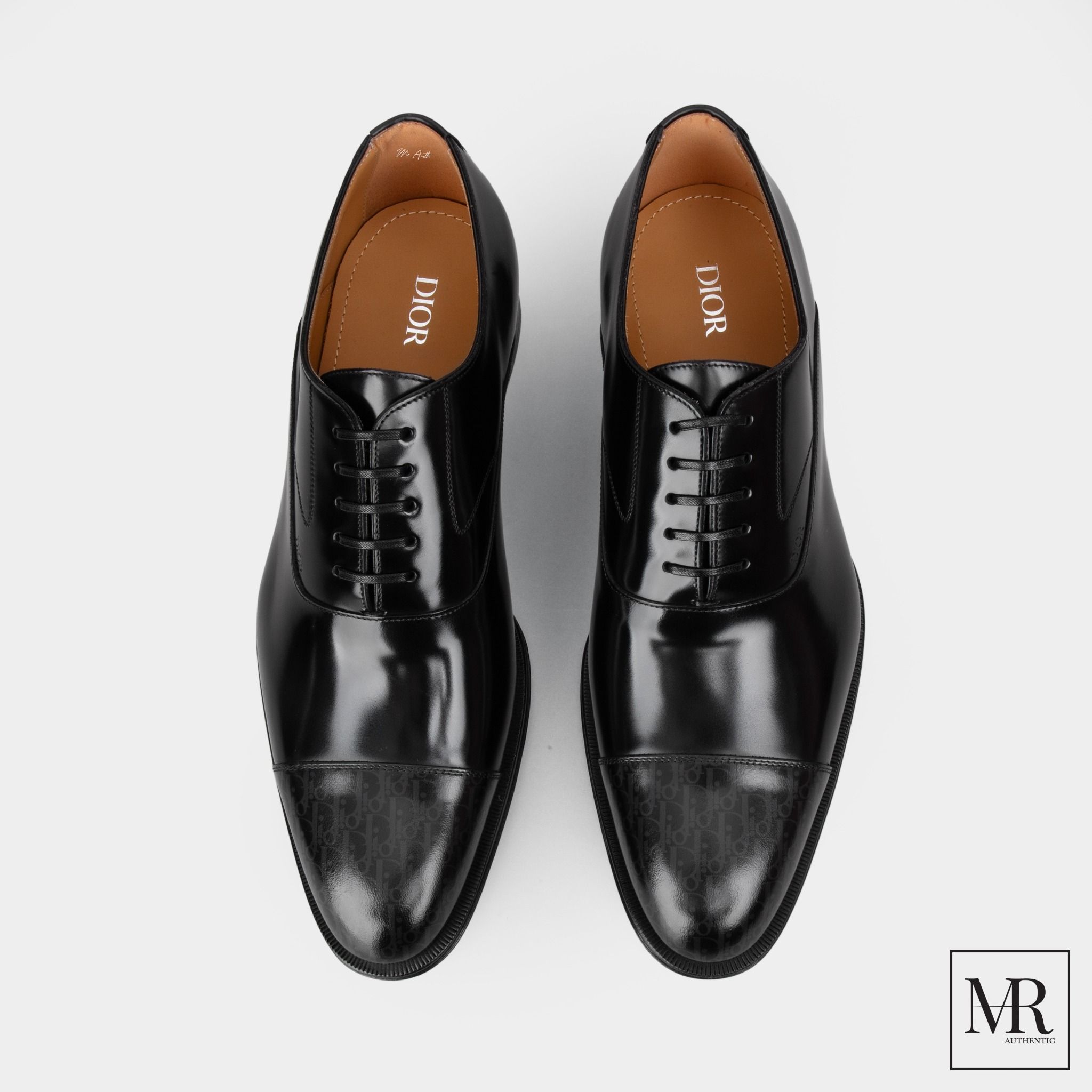 Giày Dior Timeless Oxford Shoes.