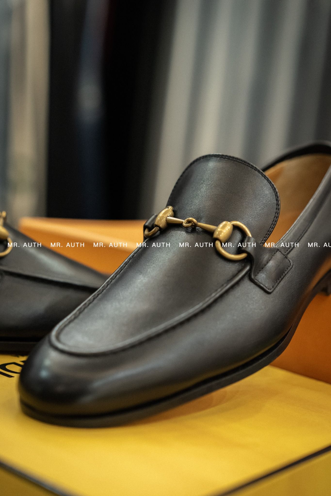 Gucci Horsebit Black Leather Loafers