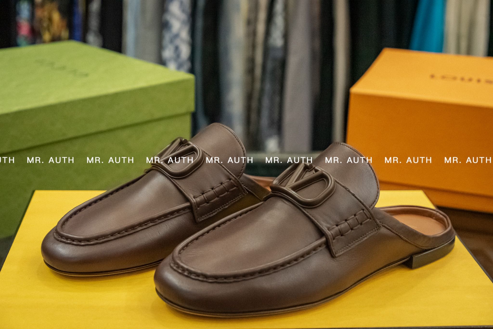Valentino Garavani V Logo Leather Slippers