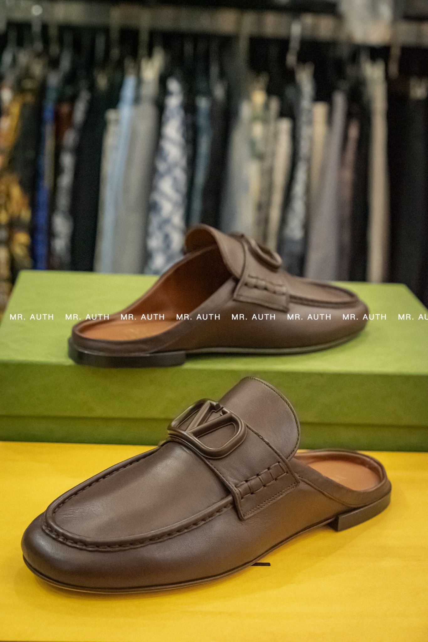 Valentino Garavani V Logo Leather Slippers