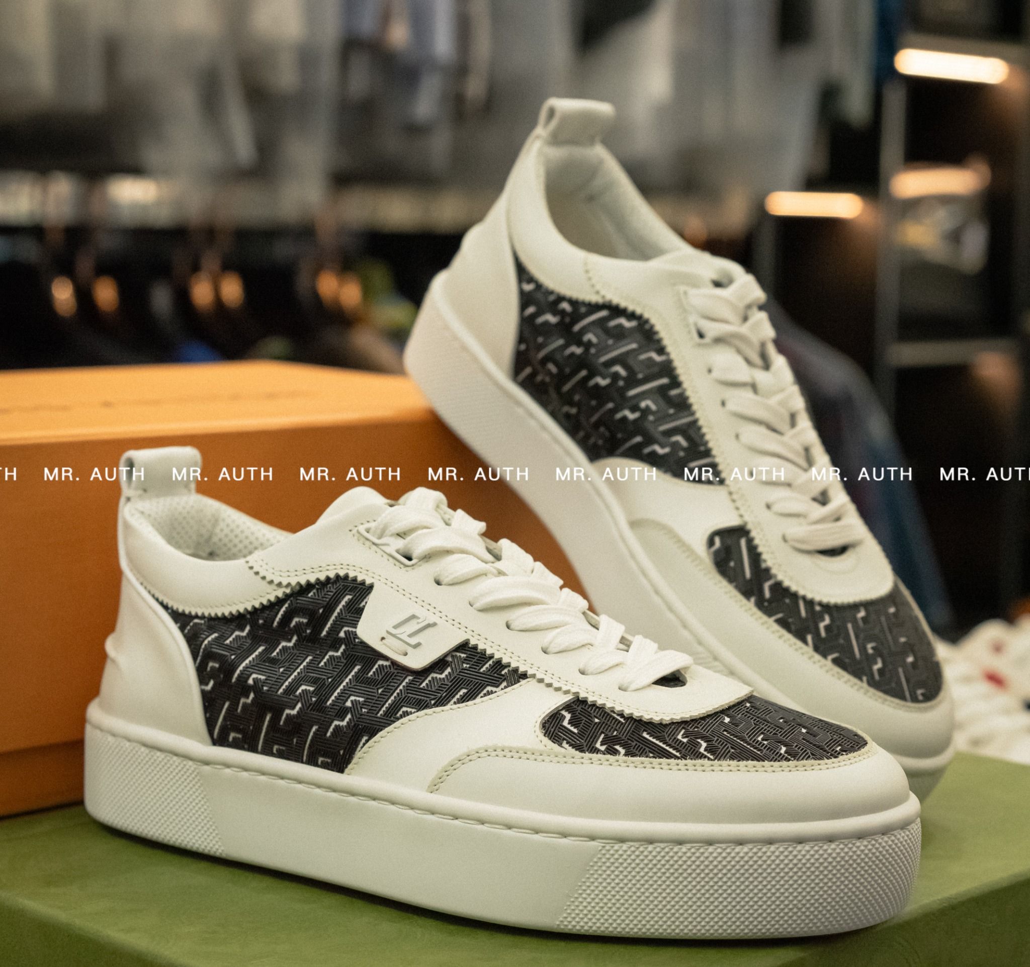 Louboutin Sneaker