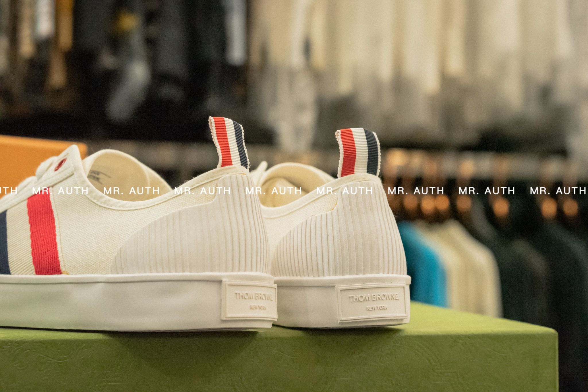 Thom Browne Sneaker