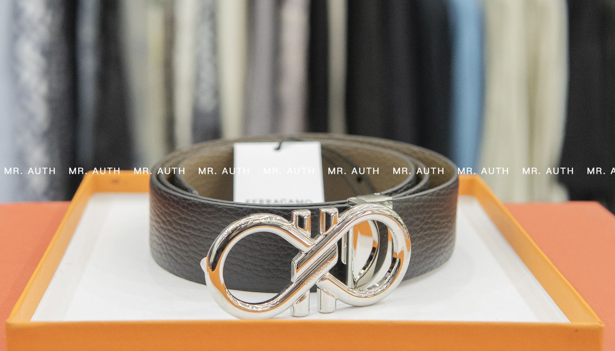 Salvatore Ferragamo Adjustable Gold Buckle Belt