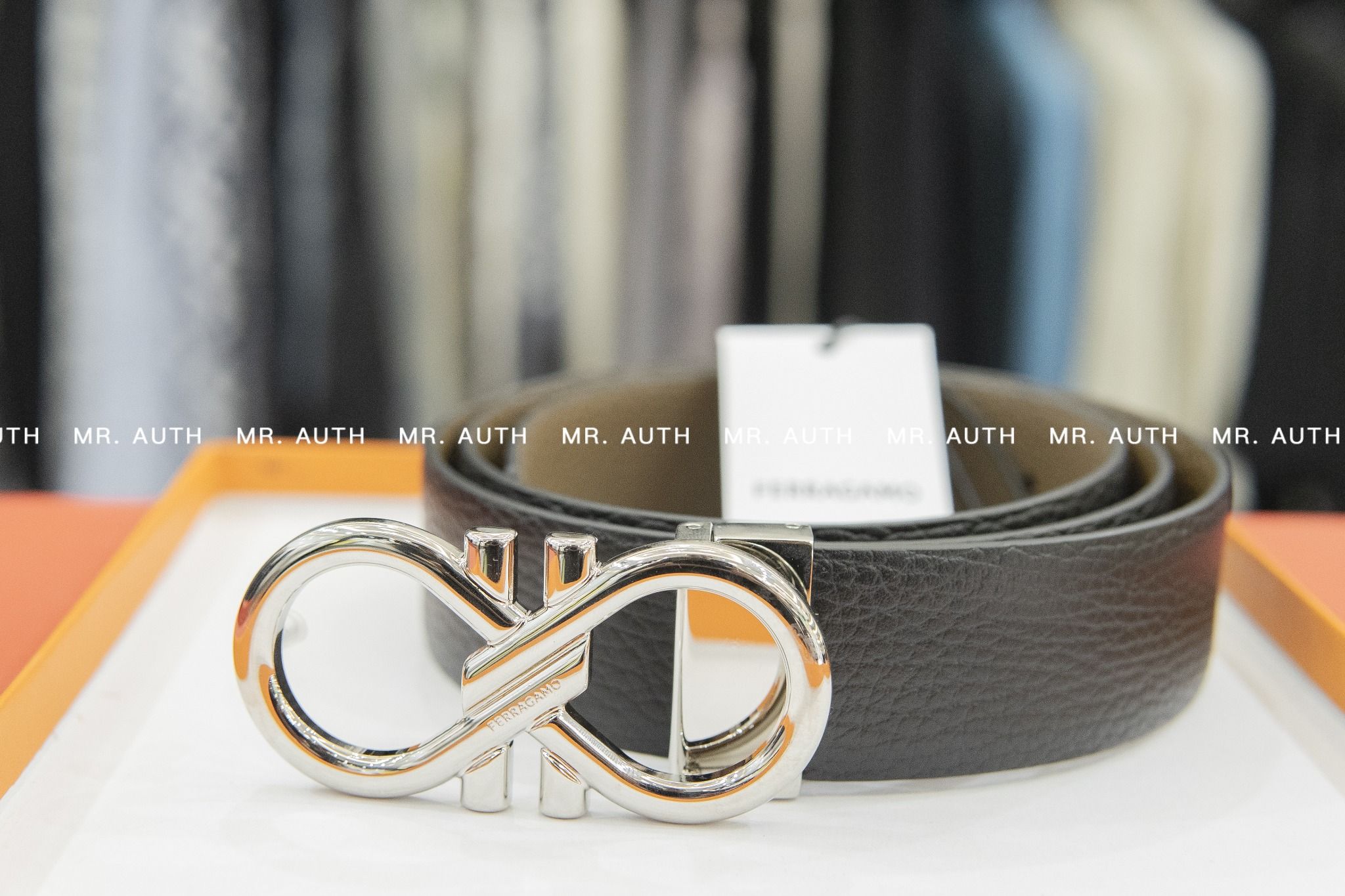 Salvatore Ferragamo Adjustable Gold Buckle Belt