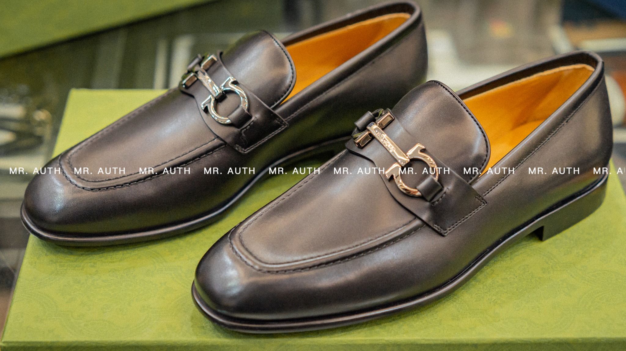 Ferragamo Moccasin with Gancini ornament