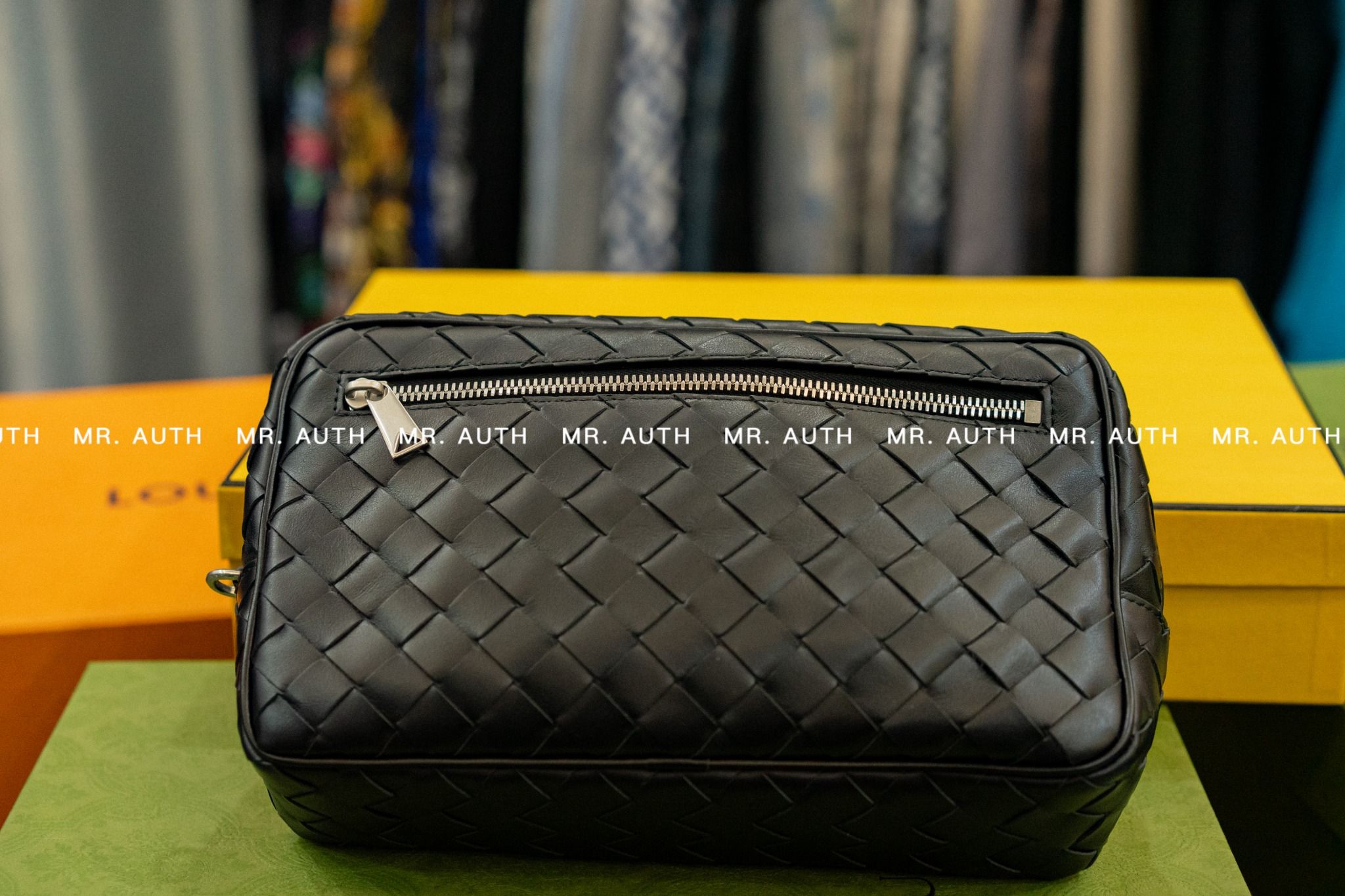 Bottega Veneta Intrecciato Pouch With Wristlet