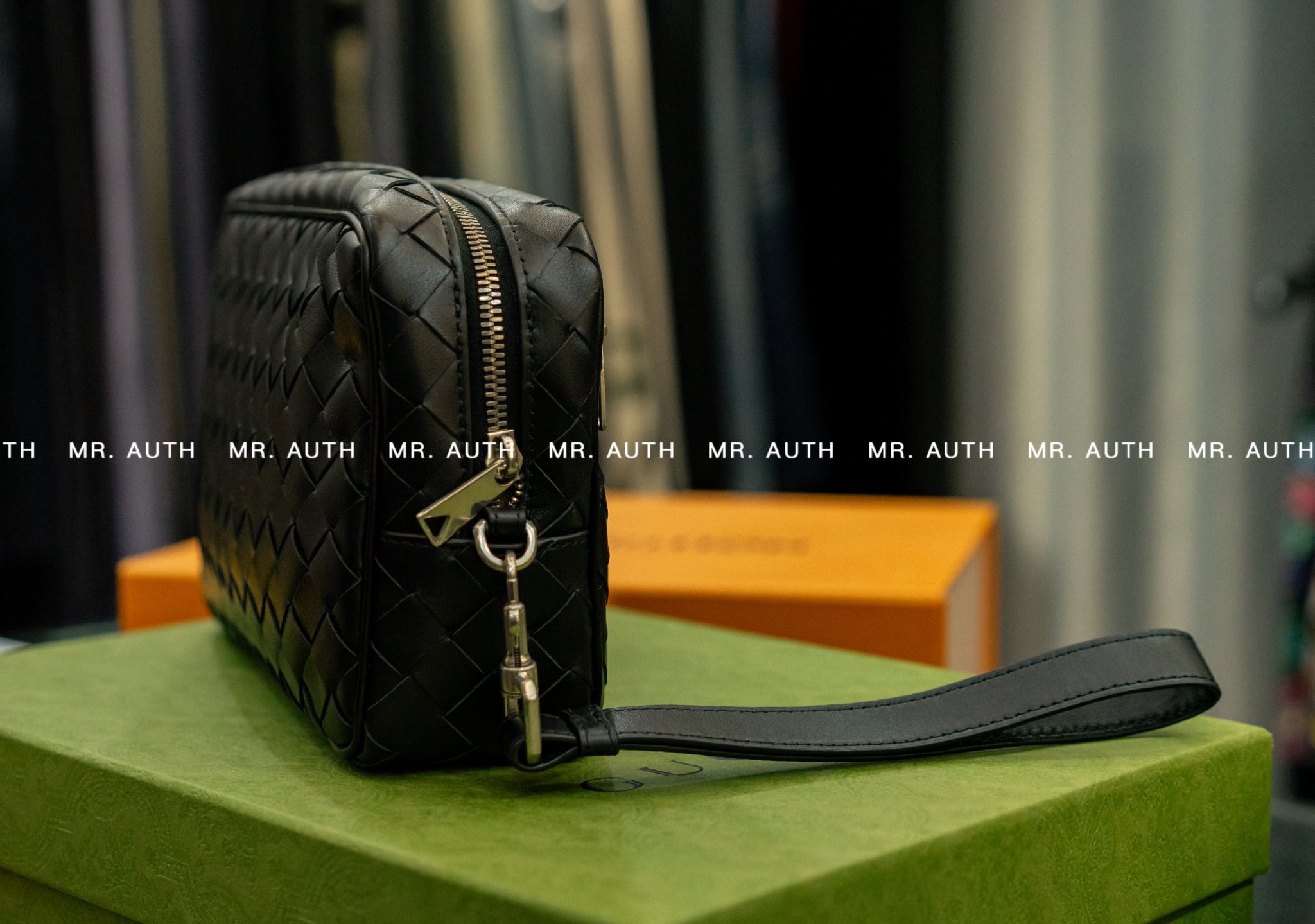 Bottega Veneta Intrecciato Pouch With Wristlet