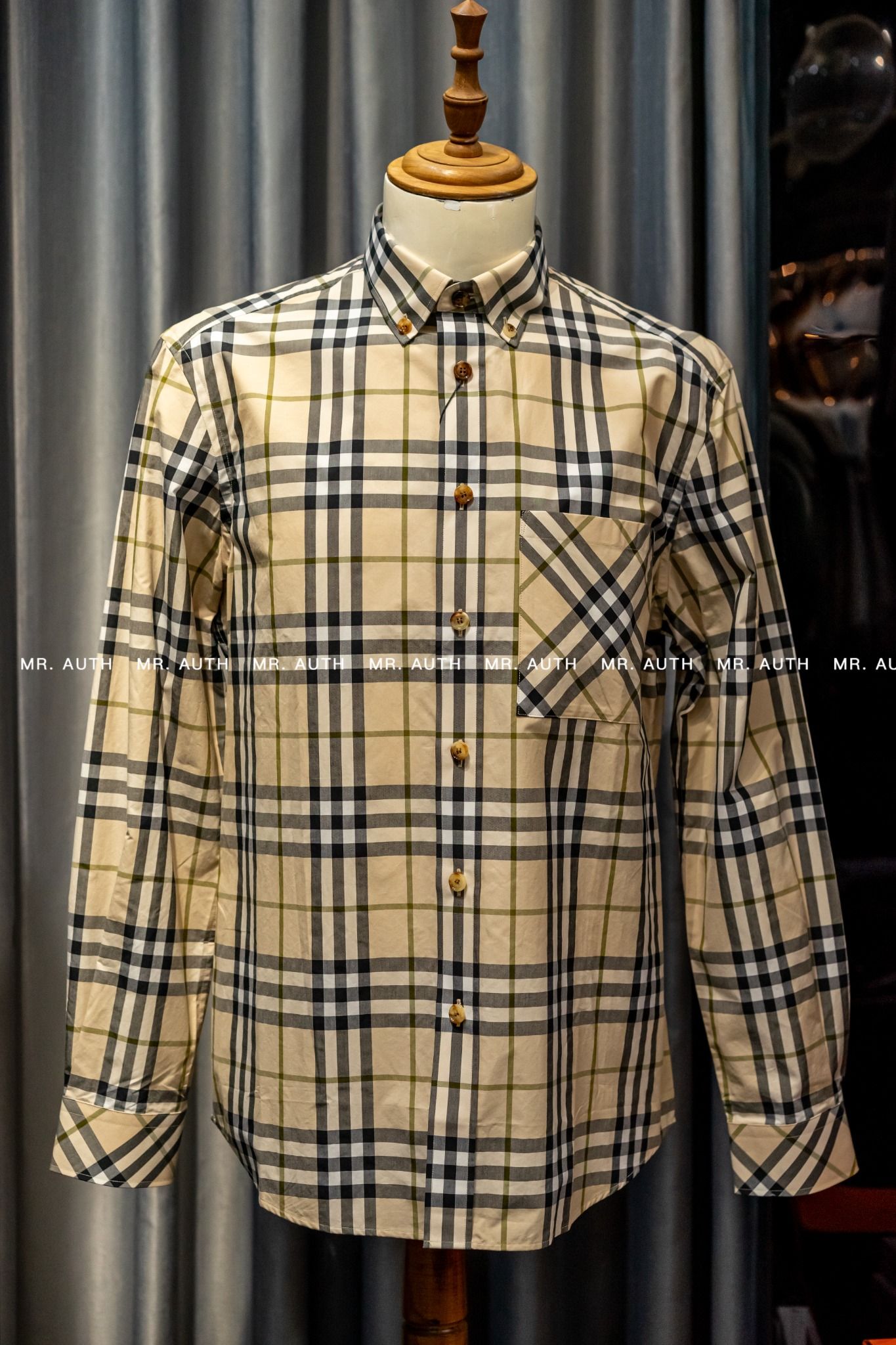 Burberry Check Cotton Shirt.