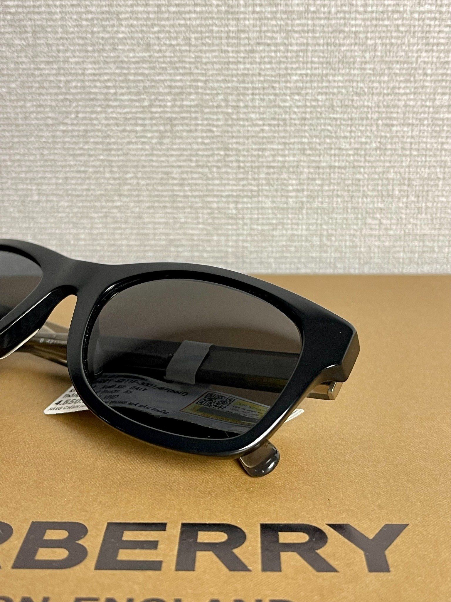 Buberry Sunglasses.