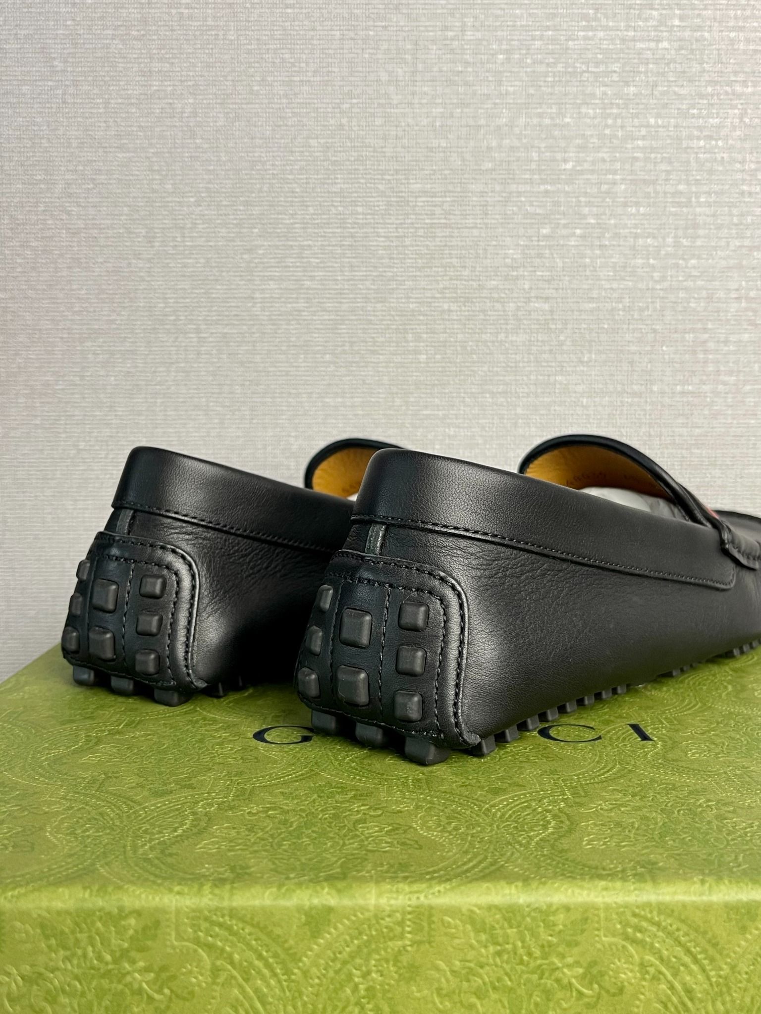 Giày Gucci Black Leather Mocassin.