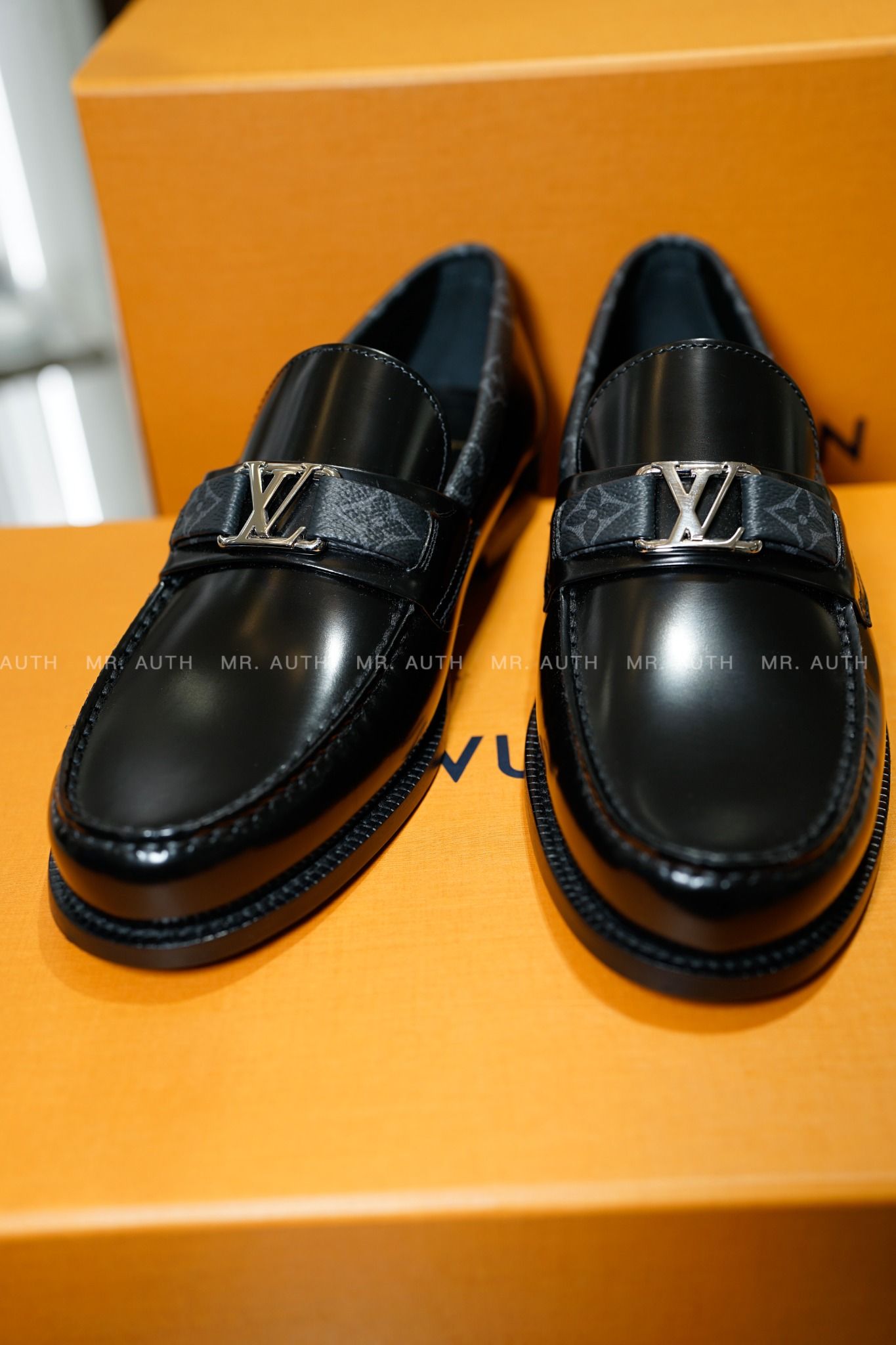 Louis Vuitton Major Loafer