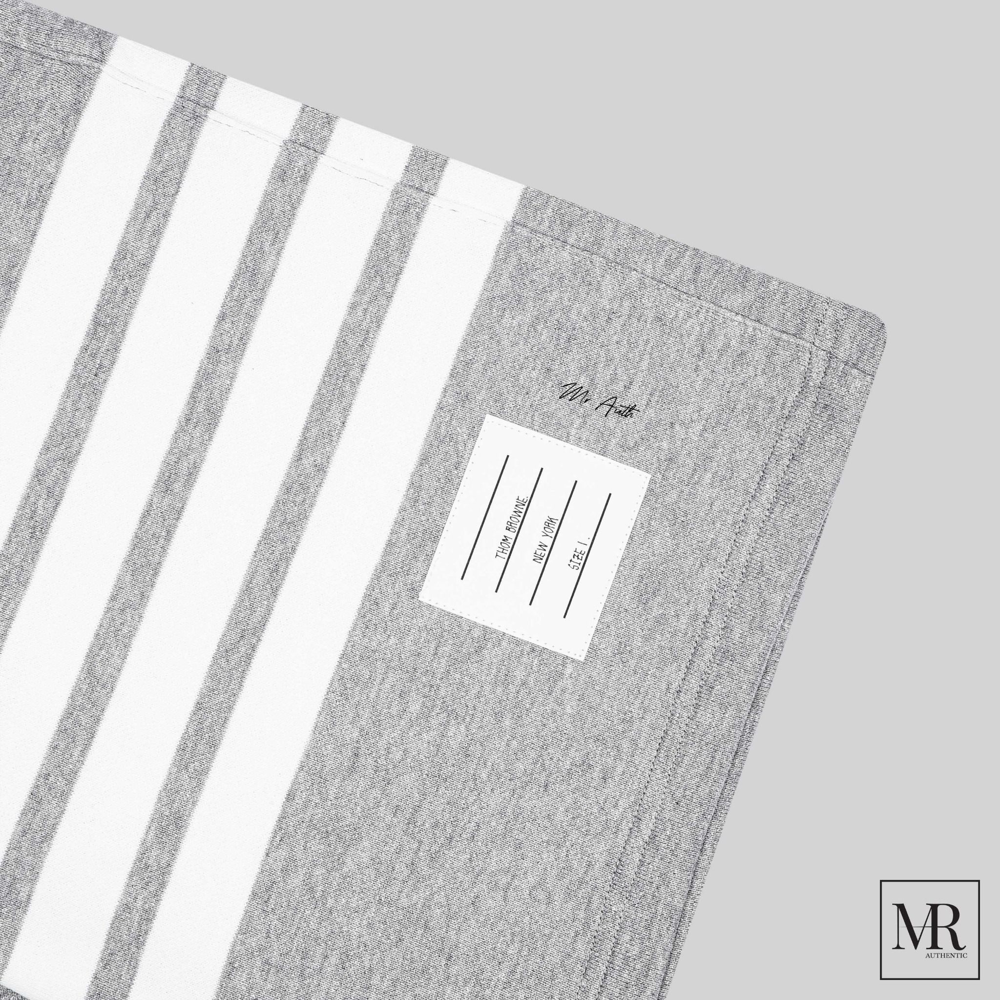 Quần Thom Browne Medium Plain Weave Suiting 4-Bar Shorts.