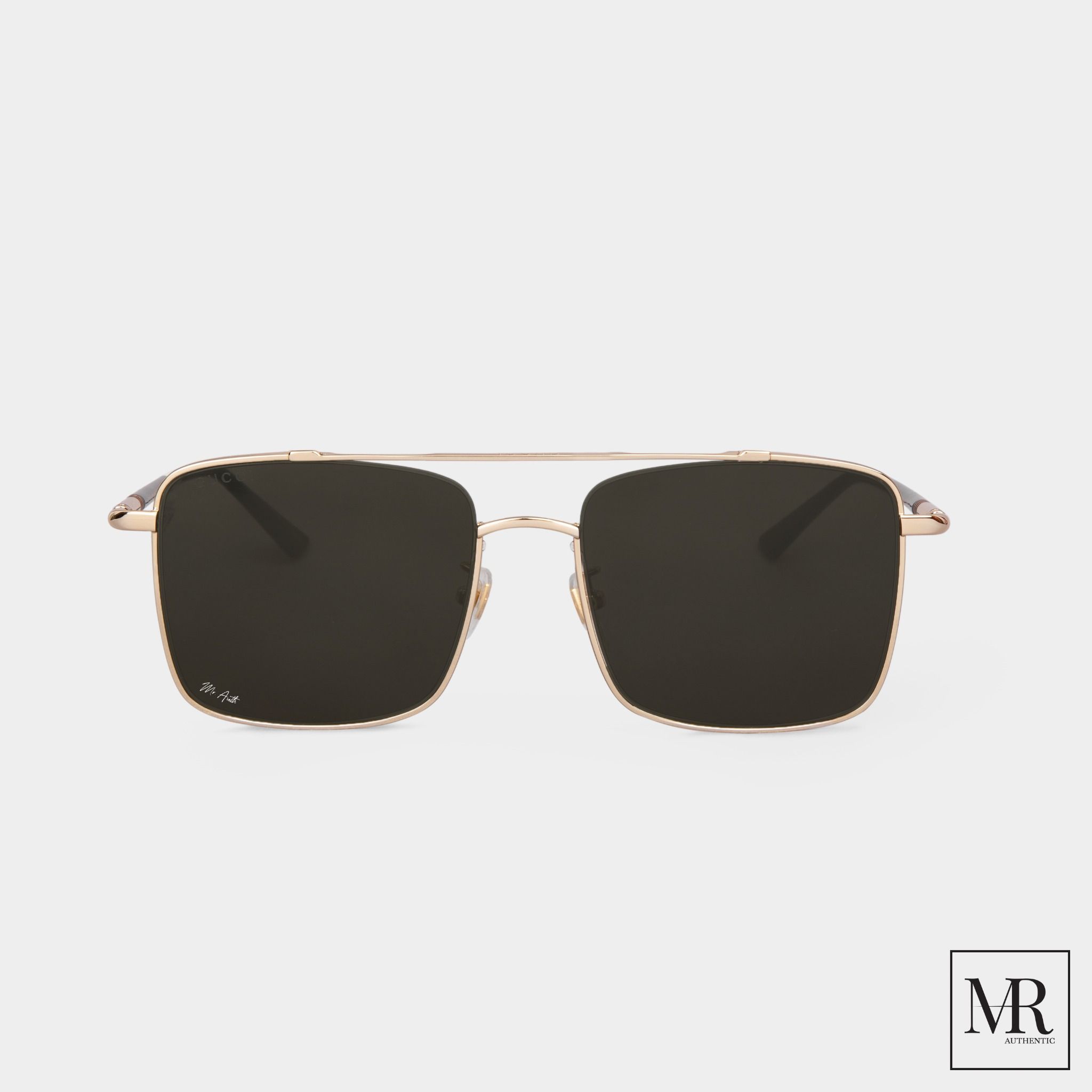 Kính mát Gucci Sunglasses.