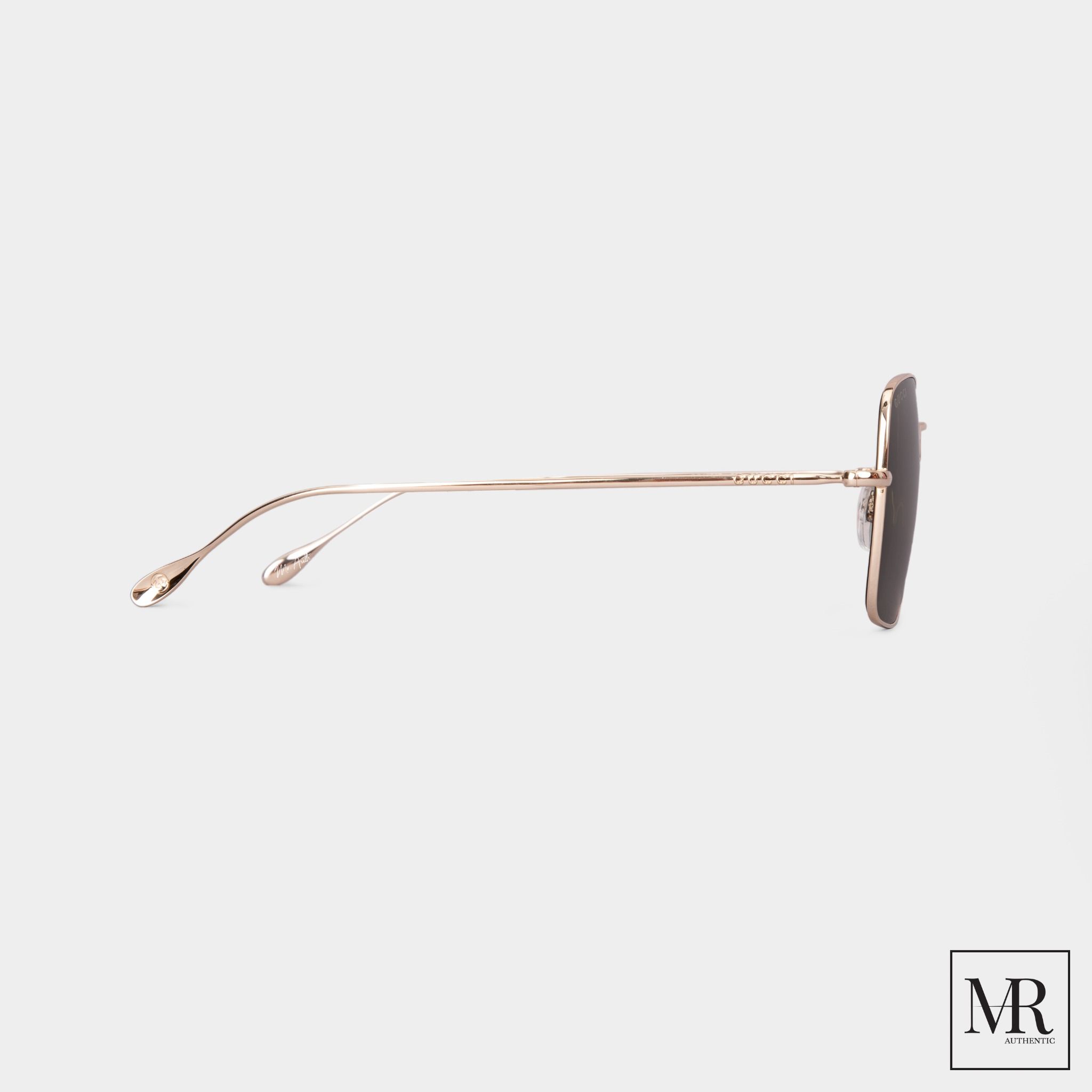 Kính mát Gucci Sunglasses.