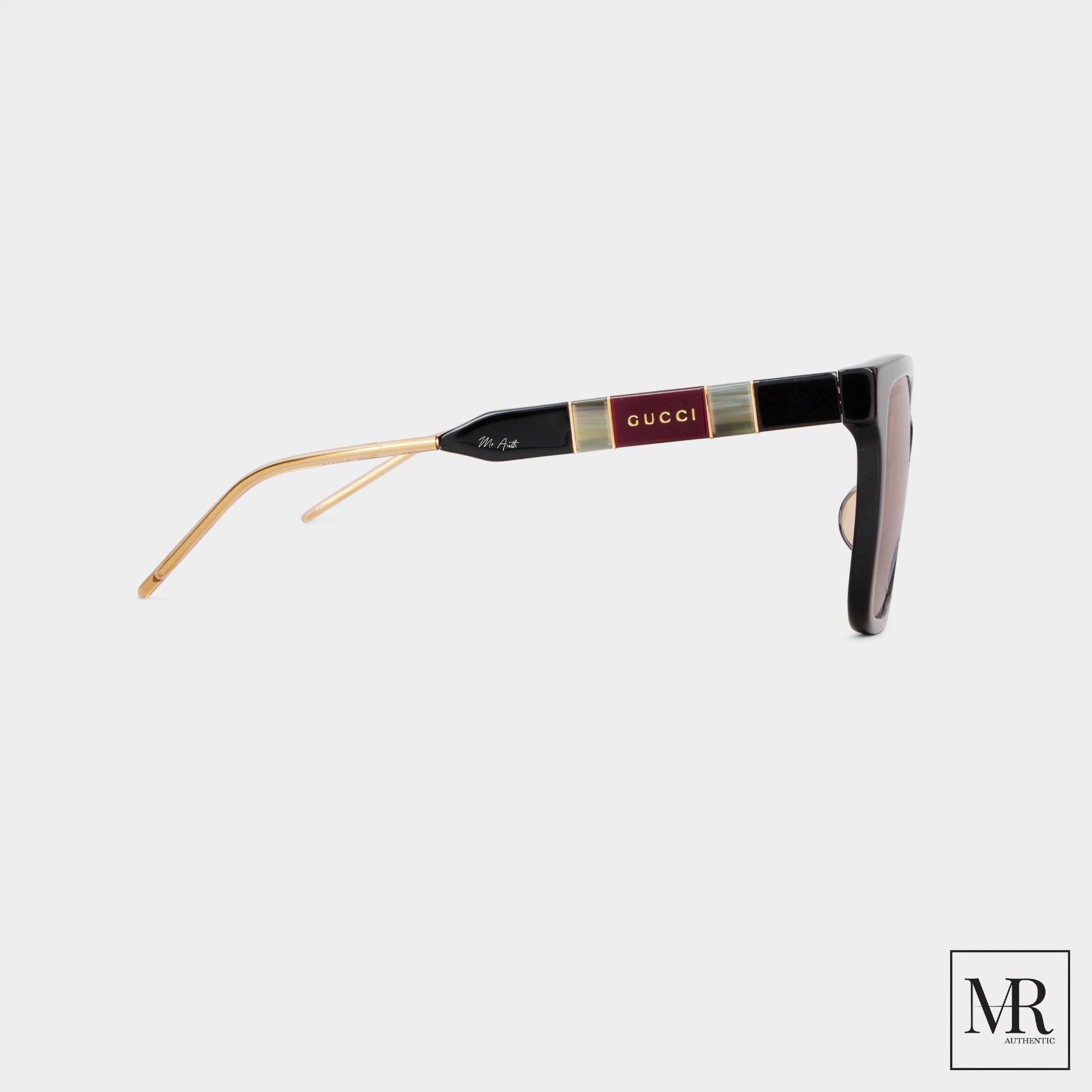 Kính mát Gucci Sunglasses.