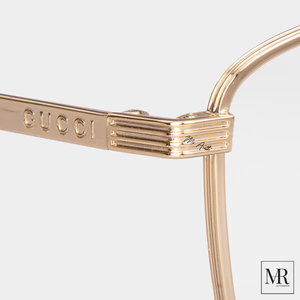 Gọng kính Gucci Glasses.