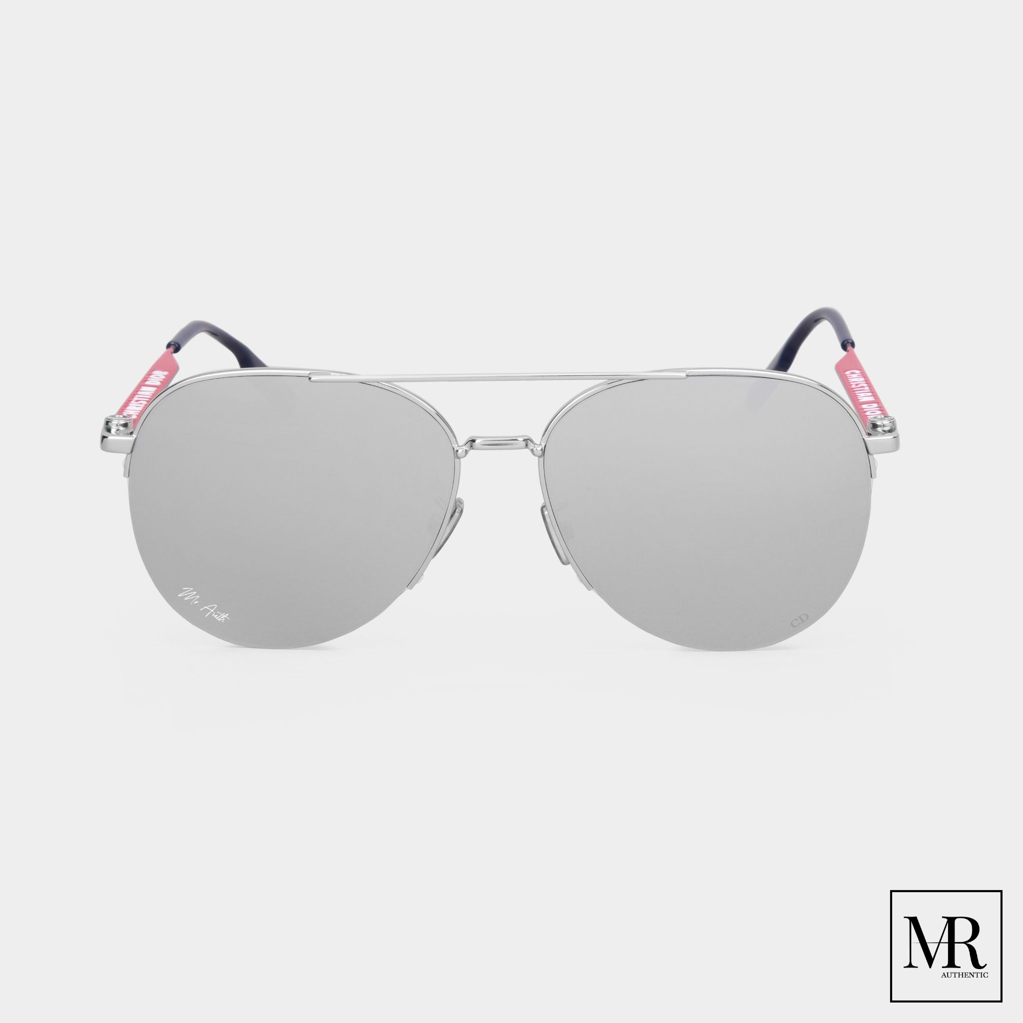 Kính mát Dior Sunglasses.
