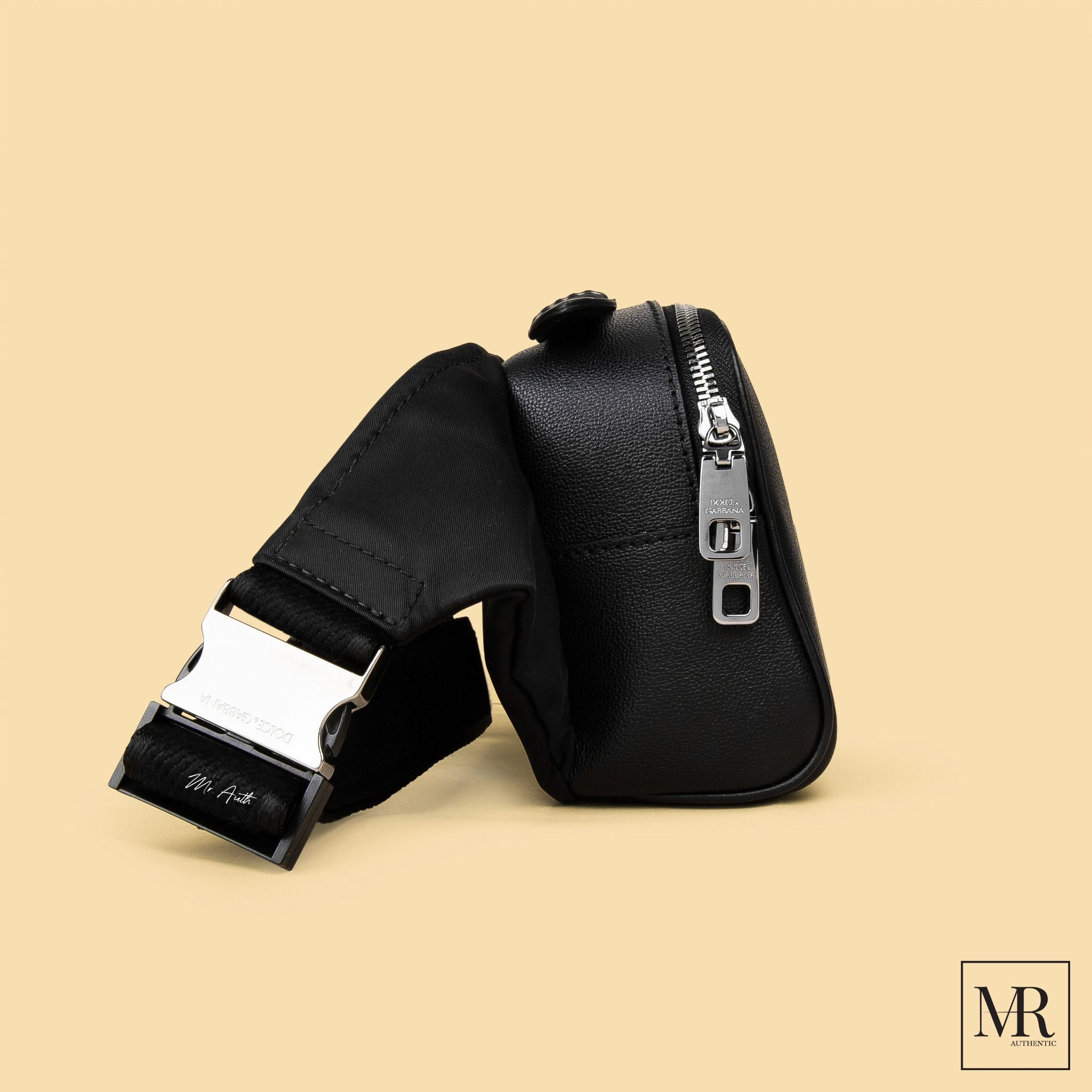 Túi Dolce & Gabbana Grainy Calfskin Belt Bag.