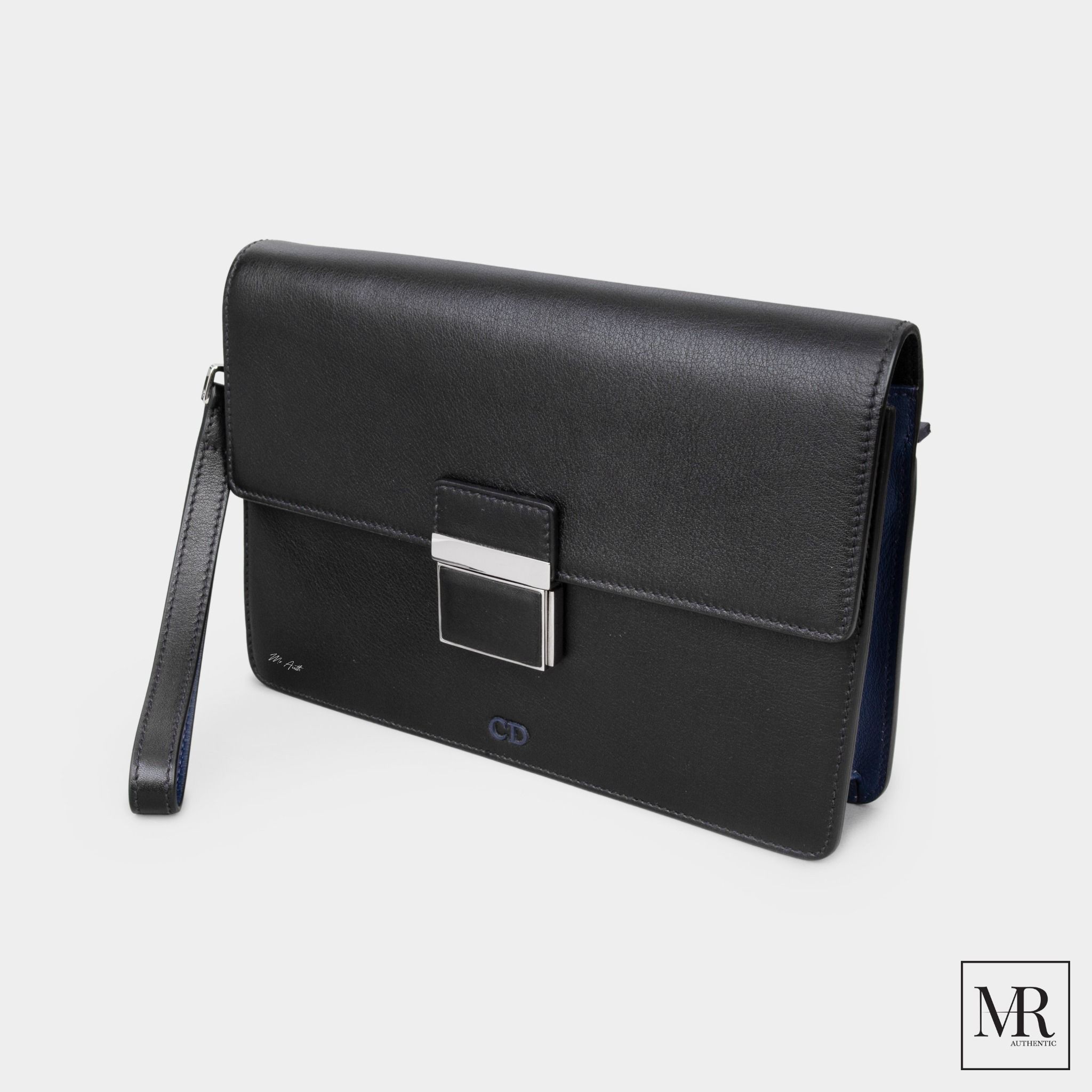 Túi Dior Pouch.