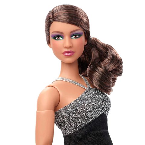  Đồ chơi búp bê tóc nâu Barbie Looks Doll Collectible & Posable with Wavy Brown Hair & Curvy Body Type 