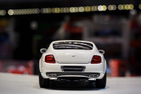  Mô hình oto Welly NEX 1:24 Bentley Contunental Supersports Gray Mini 