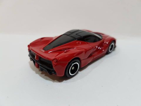  Đồ chơi mô hình Tomica 62 Laferrari SCALE 1/62 