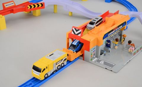  Trạm vận chuyển ô tô Tomica Auto Car Port 