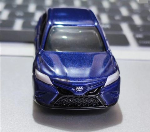  Mô hình Tomica 100 - Tomica Camry Sports 