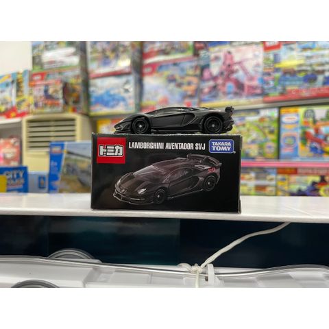  Tomica Lamborghini Aventador SVJ 