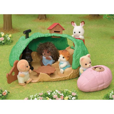  Đồ chơi EP - 65 Sylvanian Families nơi ẩn náu của nhím Cute Secret House Set 