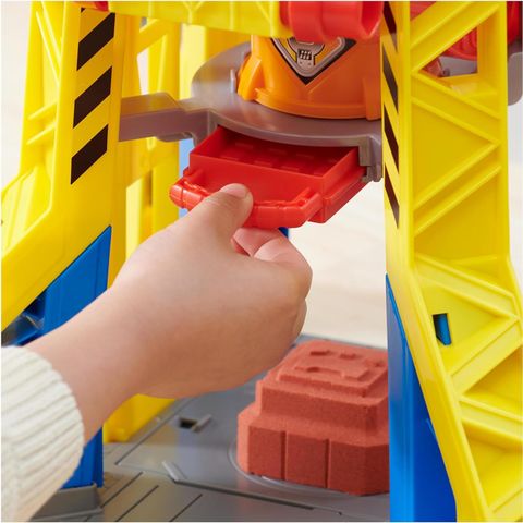  Bộ đồ chơi Rubble & Crew Rubble Barkyard Toy Vehicle Playset 6067015 