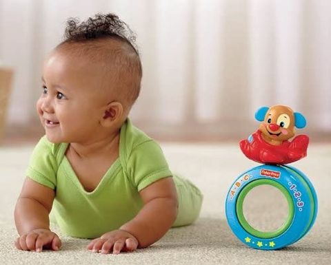  Con lăn Puppy's Crawl-Along Ball Fisher Price Y4231 