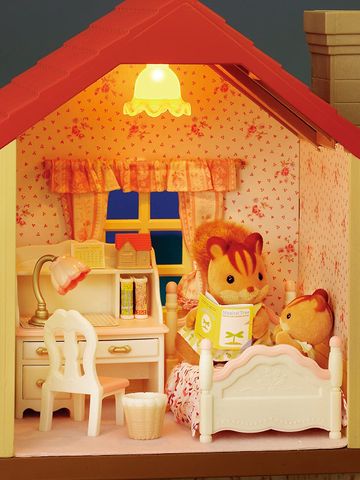  Bộ quà tặng Nhà phố sáng đèn Set D Sylvanian Families 2746 