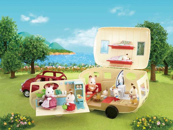 Đồ chơi Xe Dã Ngoại Nhà Thỏ Raff And Friends Caravan Family Camper