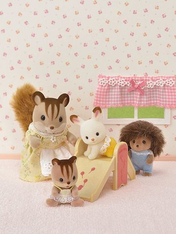  Phòng em bé Sylvanian Families 5288 Baby Nursery Set 