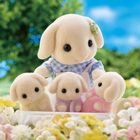  Sylvanian Families Flora Rabbit Family EP-50 Calico Critters 