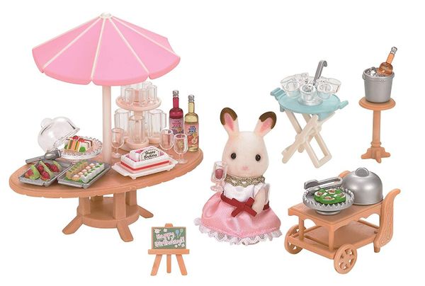 Sylvanian Families 5207 Tiệc Sinh nhật trên bờ biển