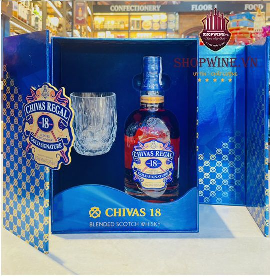  Rượu Chivas Regal 18 years old Gift Box 2023 