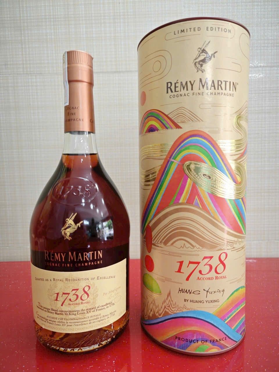 Rượu Remy Martin 1738 Hộp Quà Tết 2025