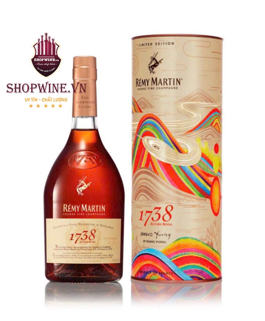 Rượu Remy Martin 1738 Hộp Quà Tết 2025