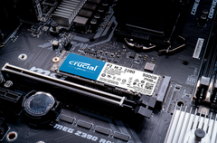 Ổ cứng SSD Crucial P2 250GB 3D NAND NVMe PCIe M.2 (CT250P2SSD8) Chính hãng