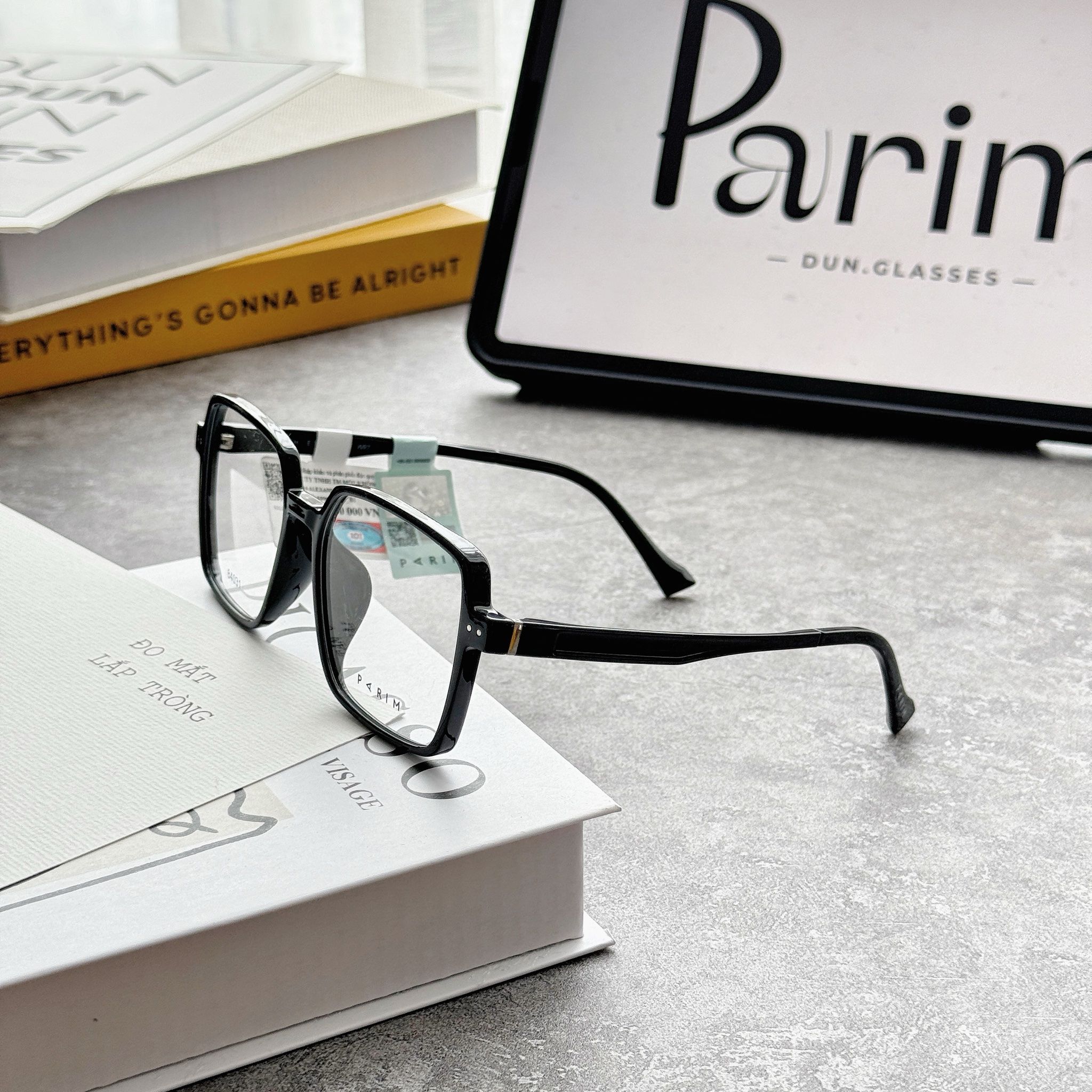 Mắt kính Parim 84031