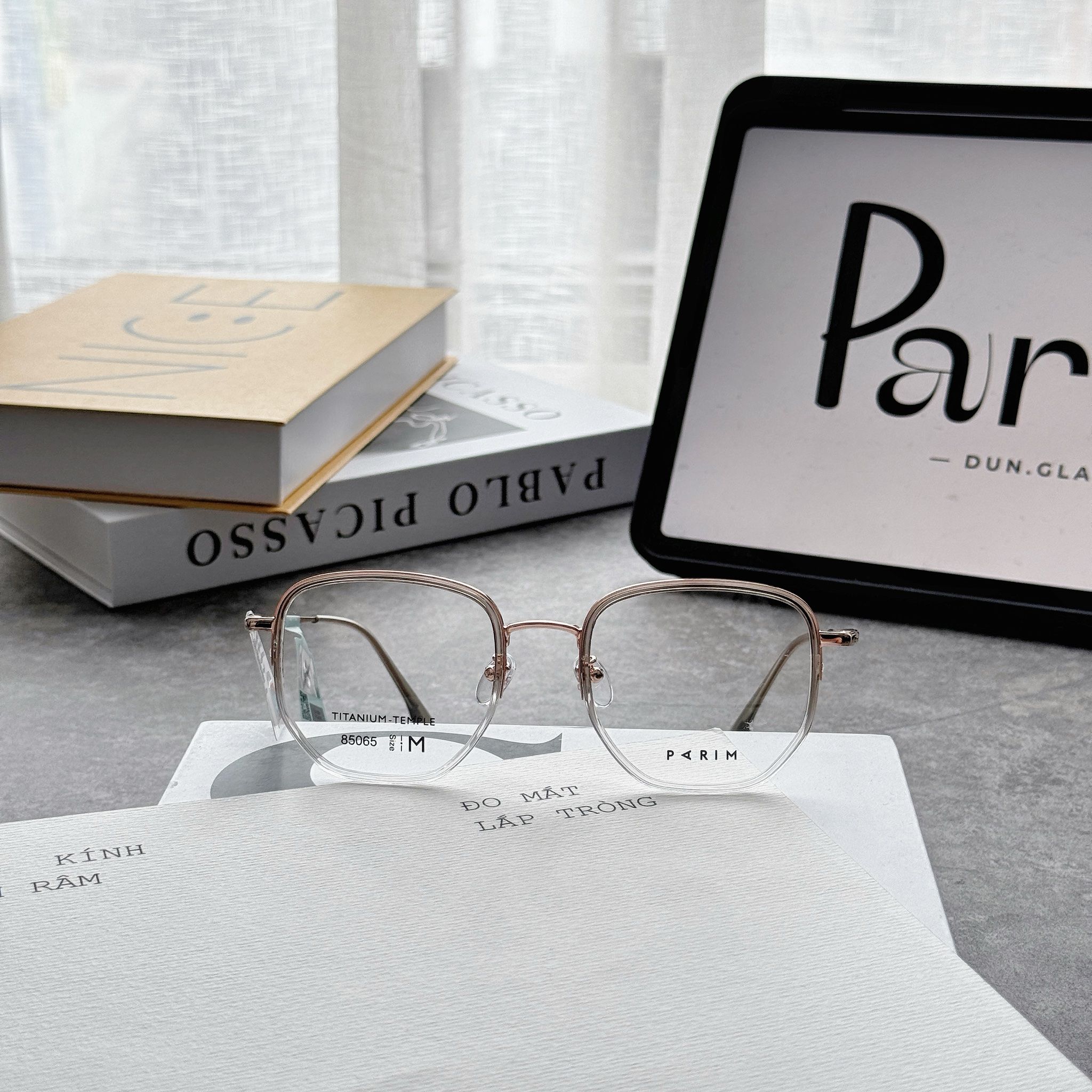 Mắt kính Parim 85065