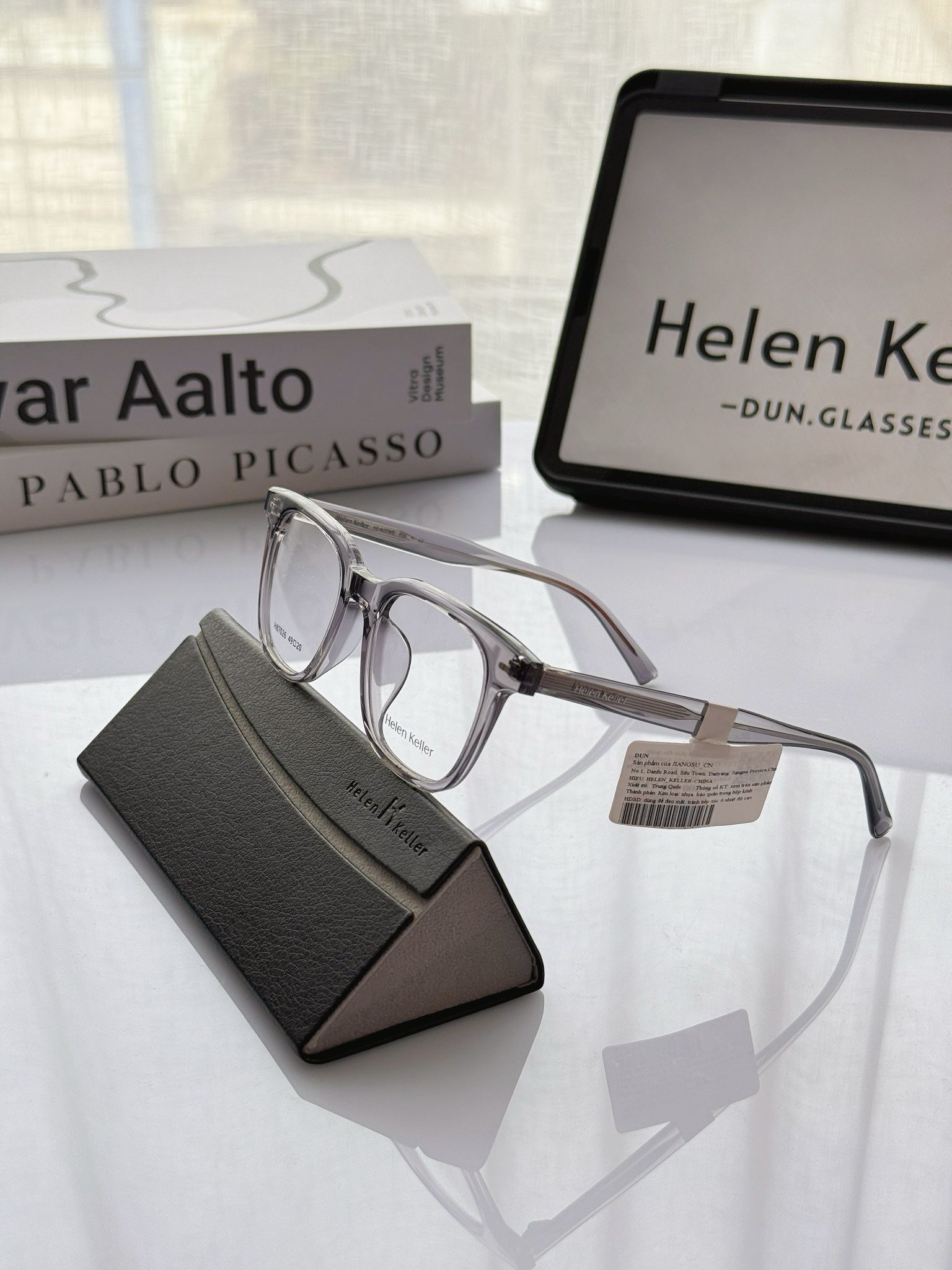 Mắt kính Helen Keller H87026