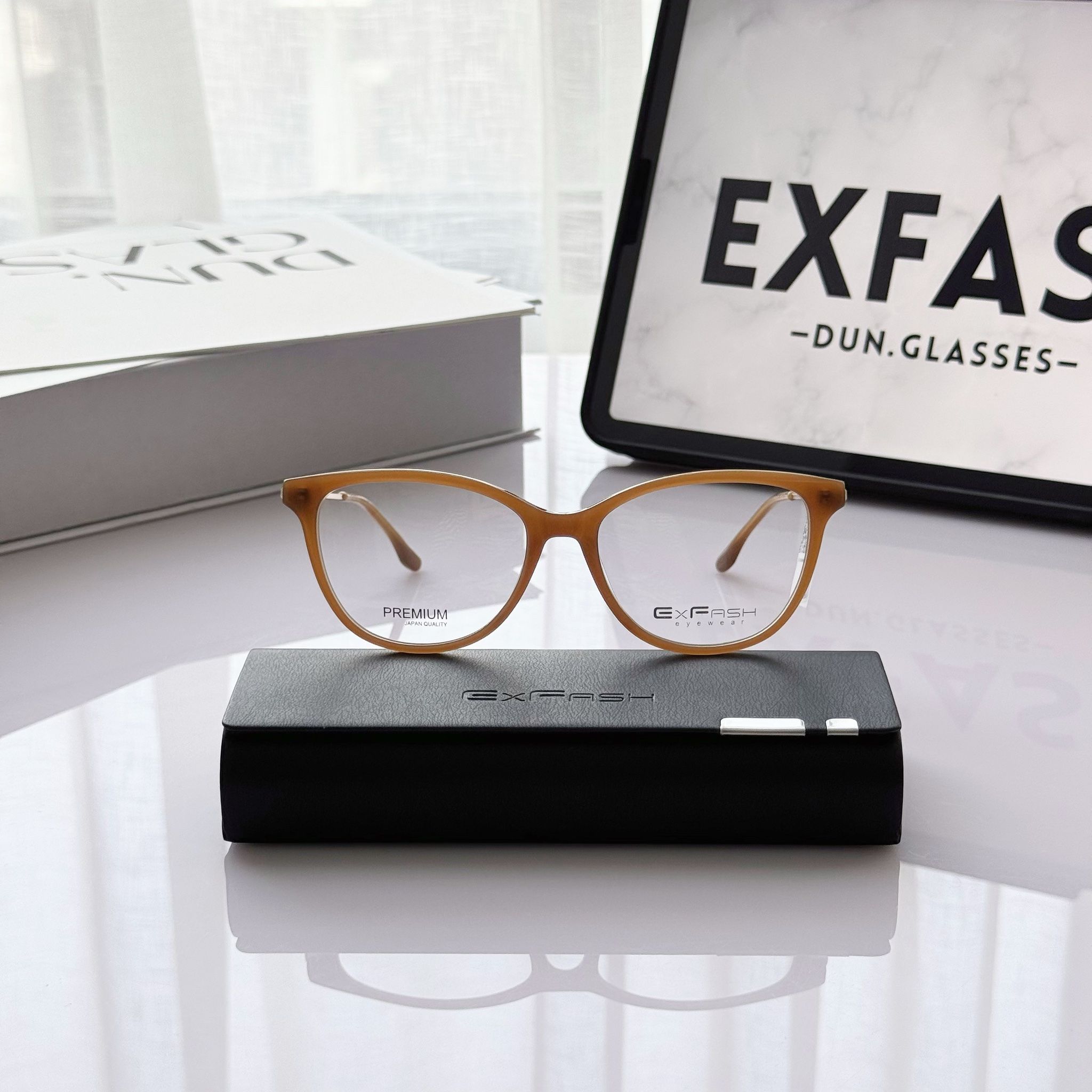Gọng kính mắt mèo Exfash EF73552