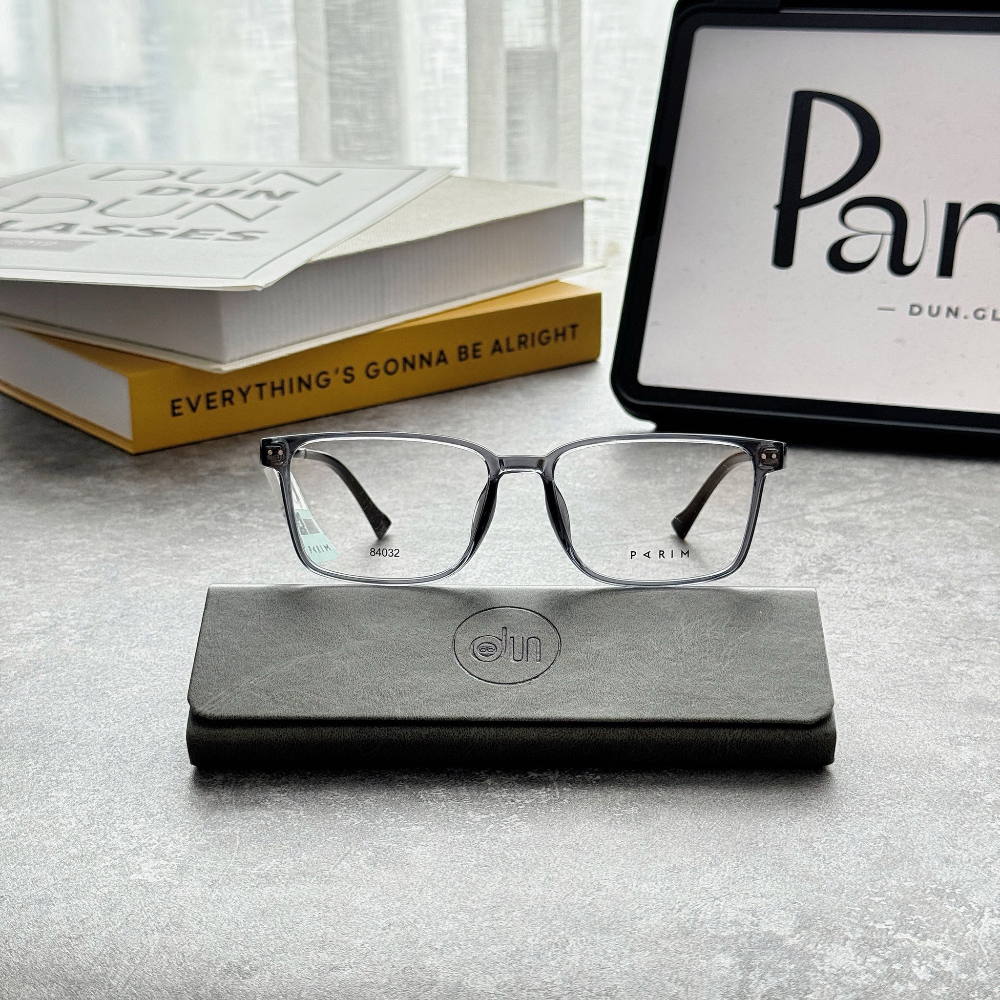 Mắt kính Parim 84032