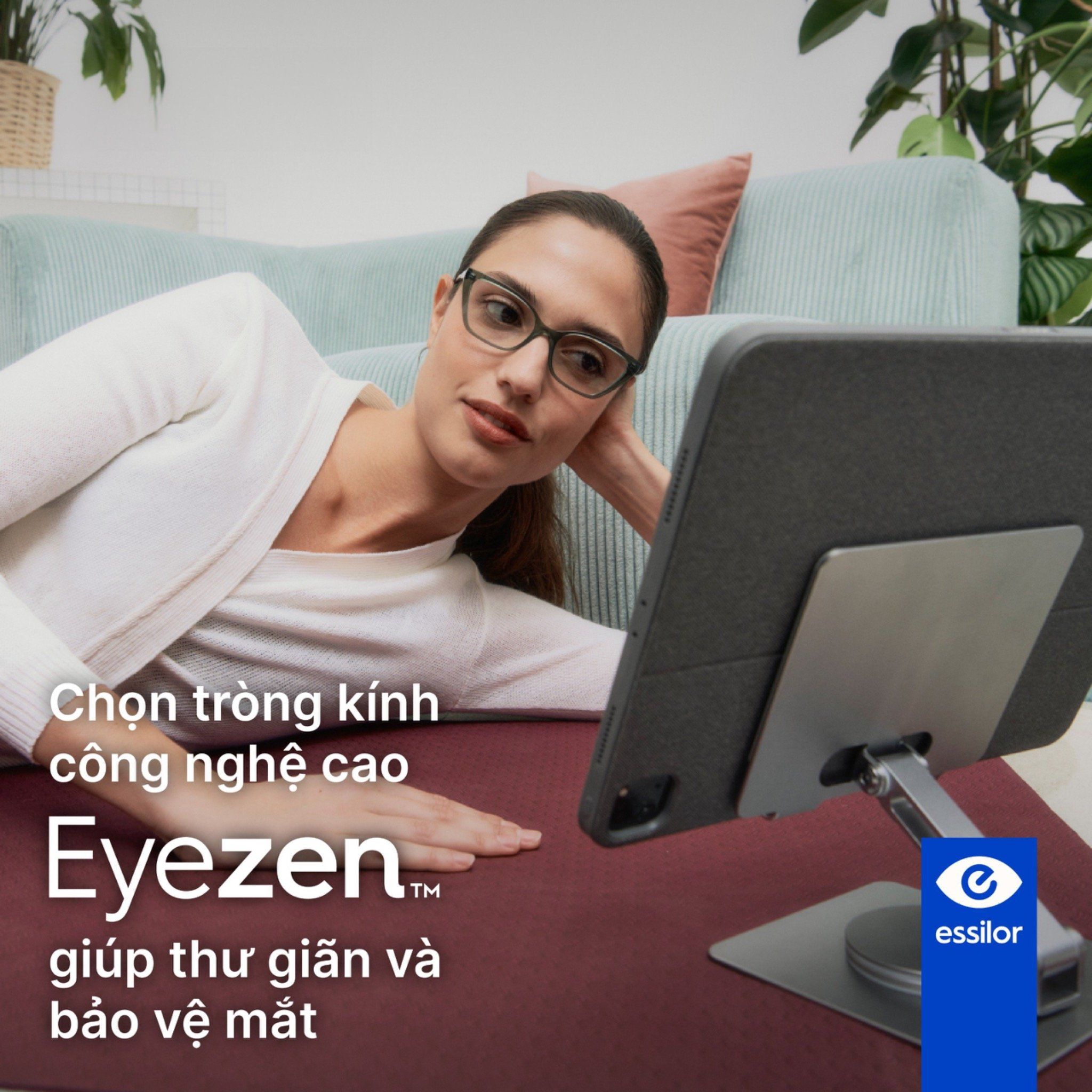 Tròng Eyezen Start Stock - Essilor. Tròng kính giảm mỏi mắt kỹ thuật số